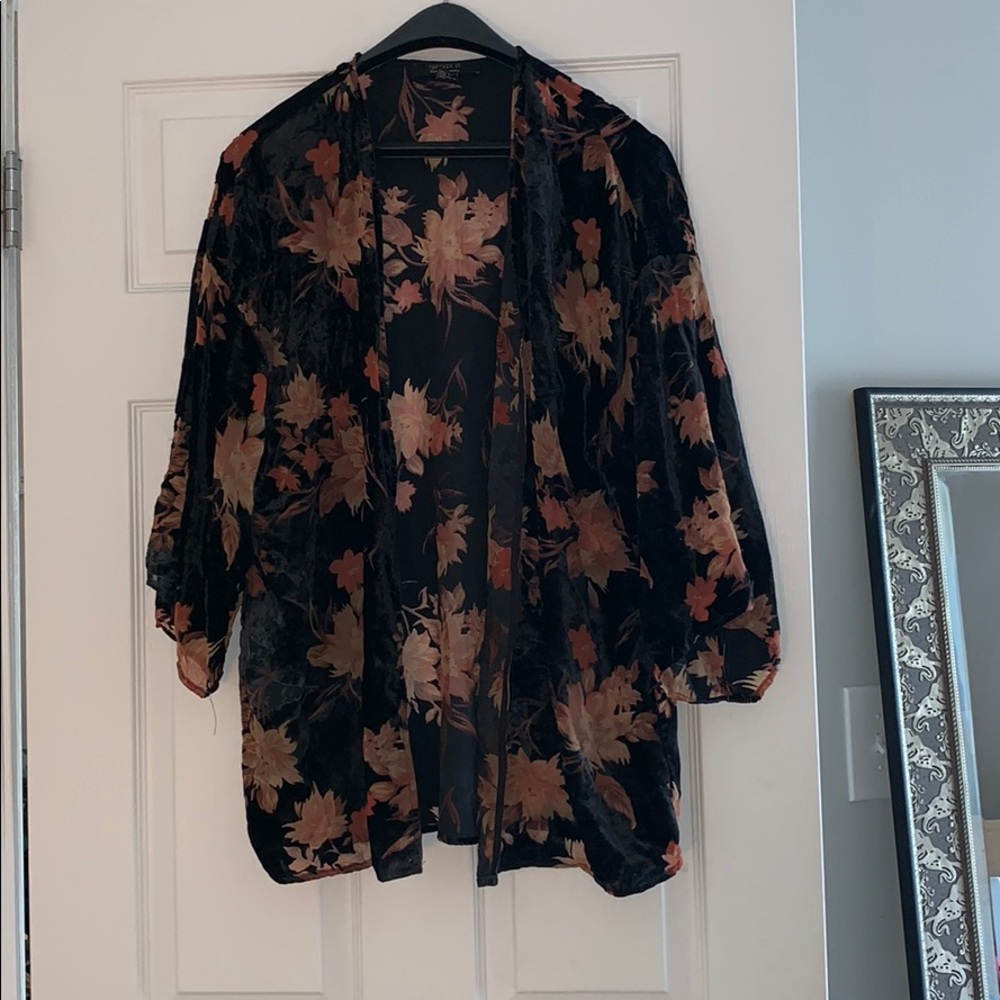 Black Velvet and Sheer Floral Kimono 🍁